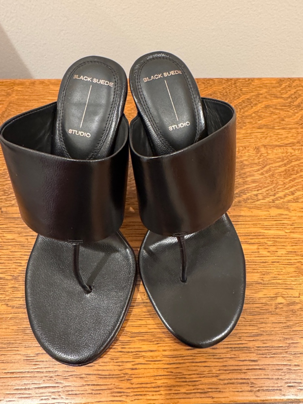 New Black Suede Studio Black High Heel Thong Sandals - Sleek Chunky Heel - Picture 4 of 7